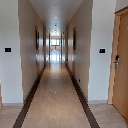 Click Hotel Bhuj Exterior foto