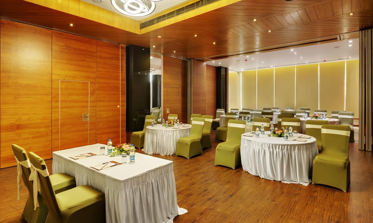 Click Hotel Bhuj Exterior foto